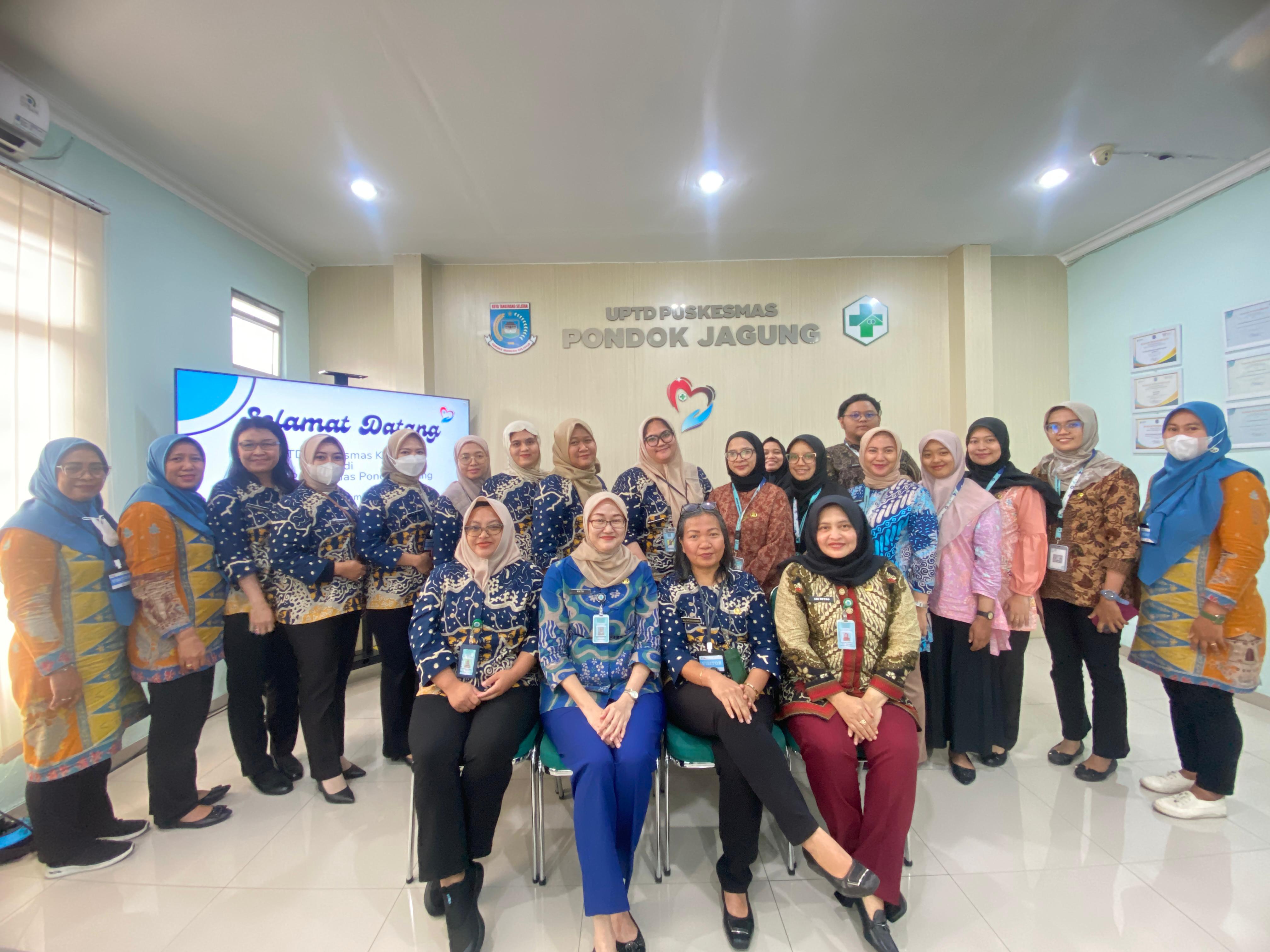 Kaji Banding UPTD Puskemas Kedaung Ke UPTD Puskesmas Pondok Jagung